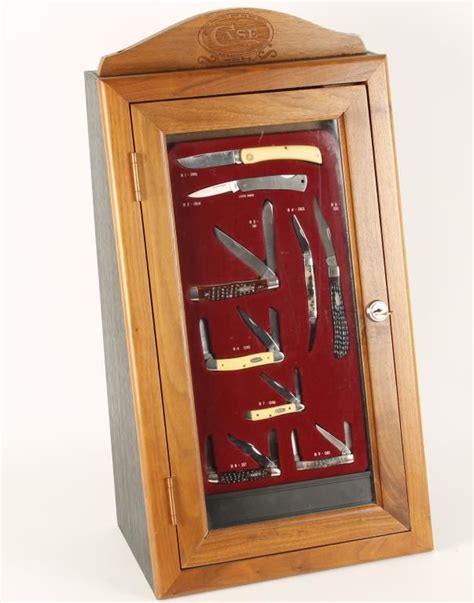 knife showcase|knife display cases for collectibles.